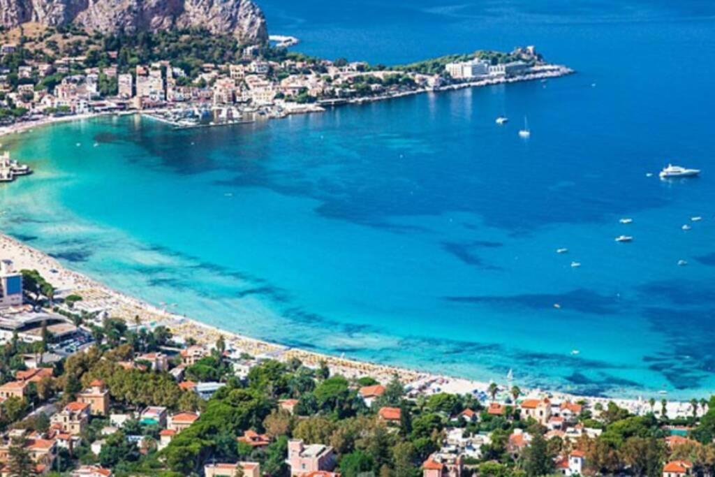 La Casetta Di Giuli Apartment Palermo Bagian luar foto